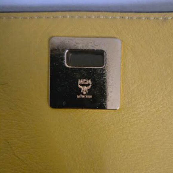Authentic MCM handbag - Picture 6 of 9